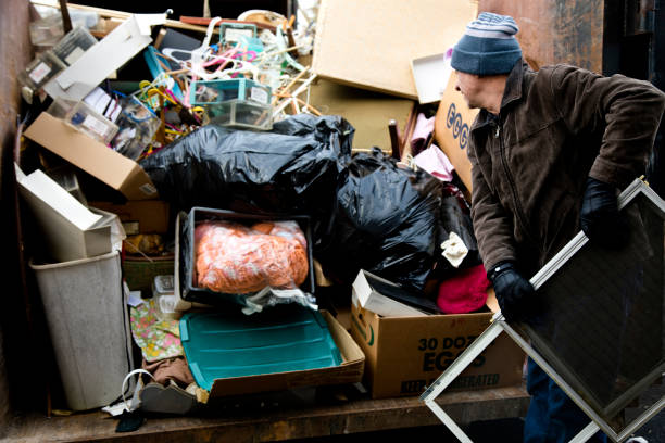 Best Attic Cleanout  in Aberdeen, IN